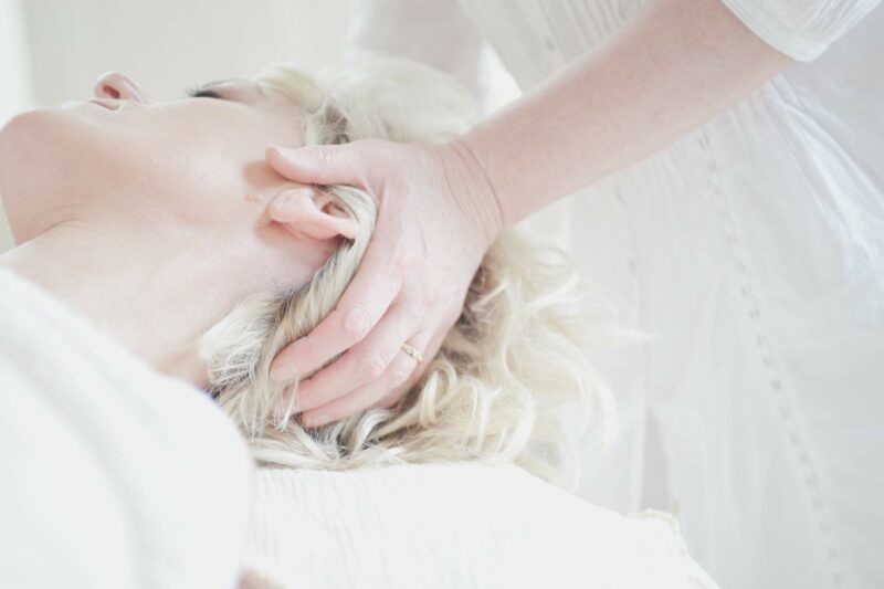 Hajnal Shiatsu - Frissítő masszázs Hajnal Shiatsu - Frissítő masszázs